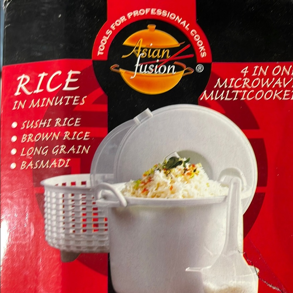 Asian Fusion 4 in 1 Microwave Multicooker